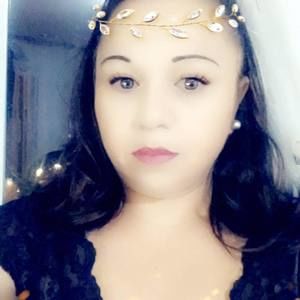 Meet your Posher, Elisa